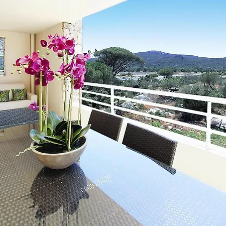 In Corsica Near Palombaggia Апартаменты