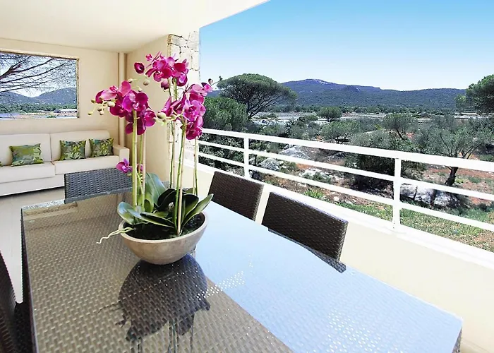 In Corsica Near Palombaggia Apartment